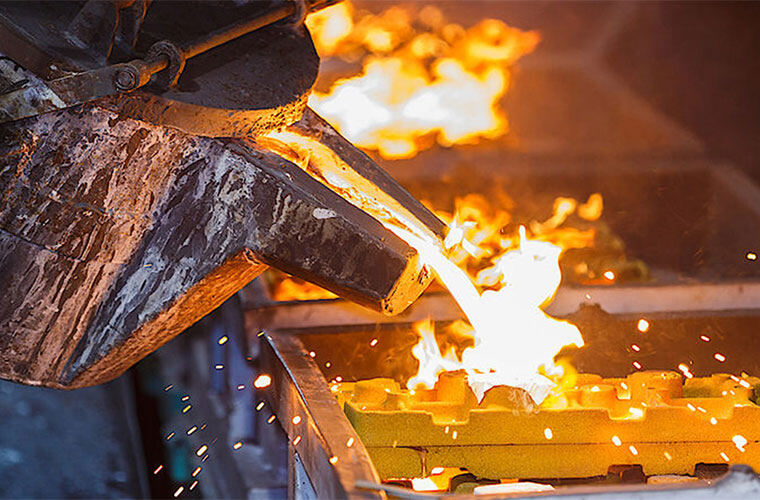 锻造红外测温仪的精准应用解析：不只是“瞄准即所得”