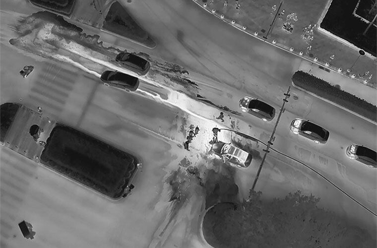 手持红外夜视仪如何轻松发现300米外的入侵者？