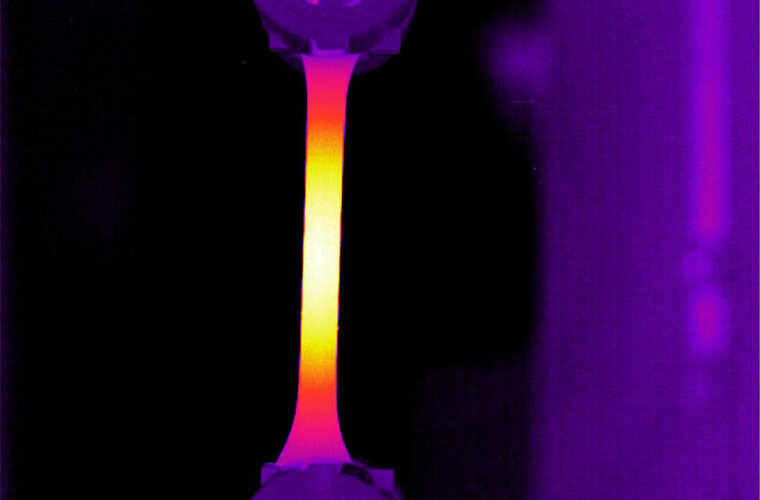 专业科研级热像仪：精度要求与技术标准