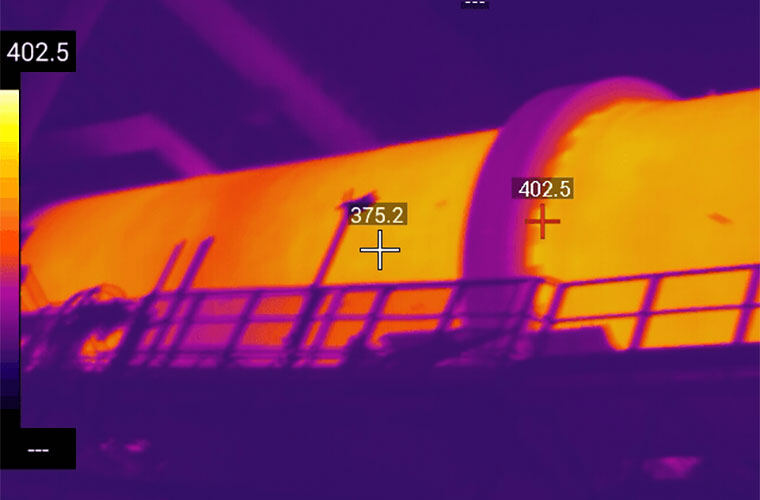 钢铁也能“量体温”？揭秘红外热成像如何守护高温冶炼的第一道防线