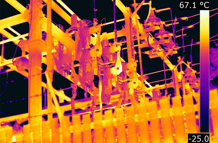 热成像巡检终端在电力设备检测中的应用：让隐形故障无处遁形