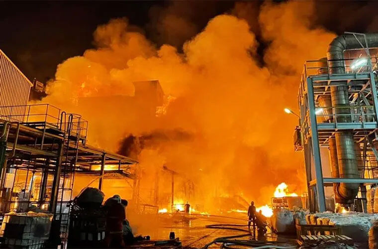消防热像仪如何 3 分钟定位火源,规避爆炸风险?